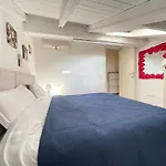 Loris Central Apartment